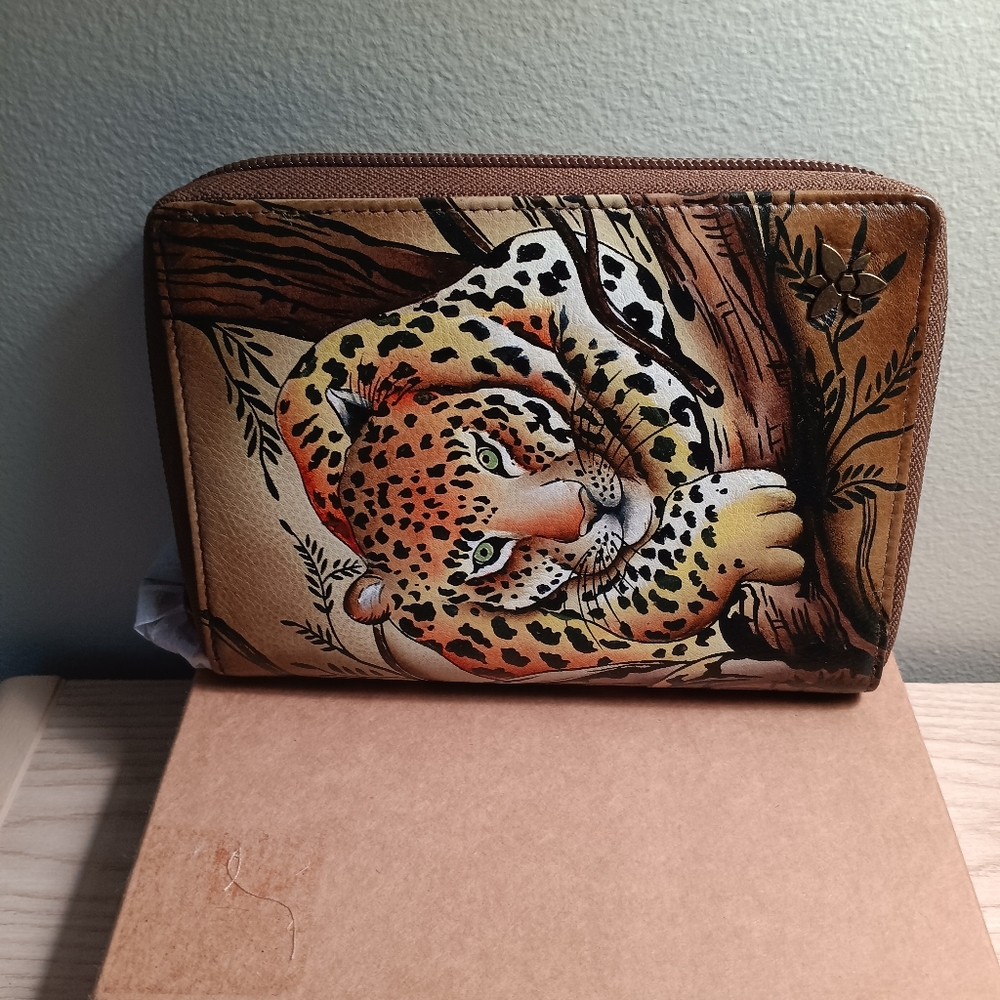 Brand new Anuschka wallet.
